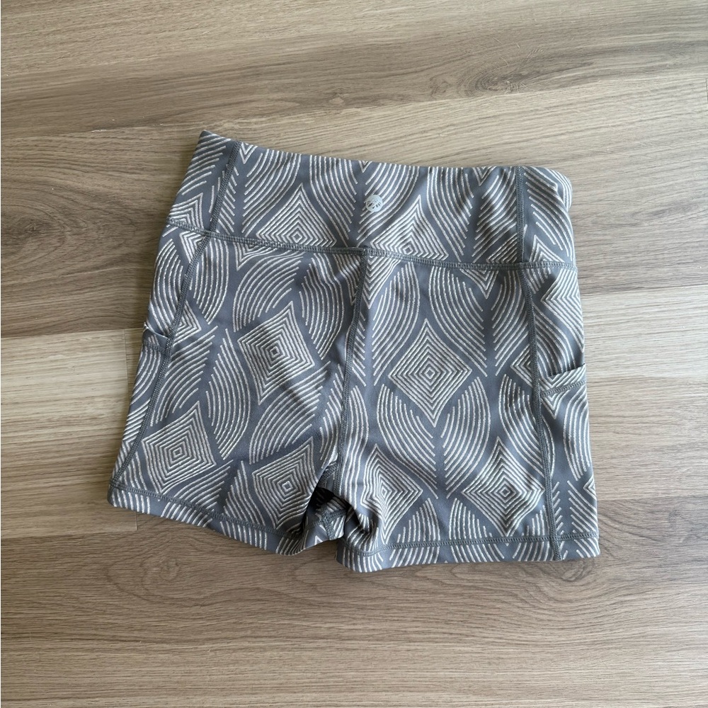 Senita 3.5 inch Rio Short